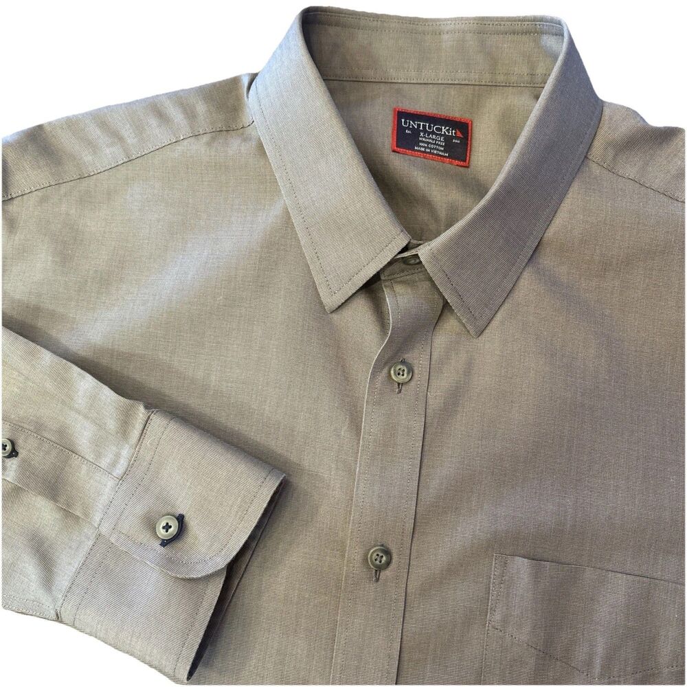 Untuckit Men’s Shirt Sz XL Long Sleeve Button Up Regular Fit Gray Wrinkle Free